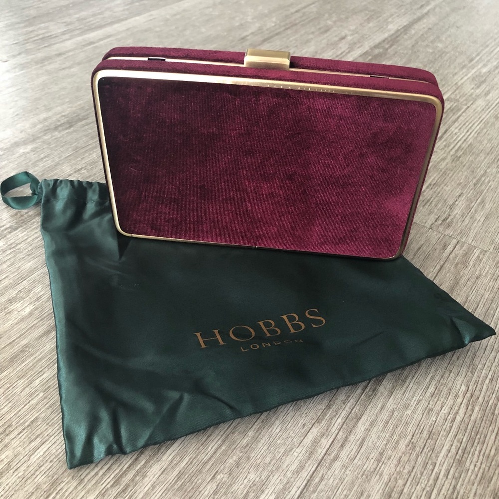 Brand new HOBBS velvet clutch, color : mulberry